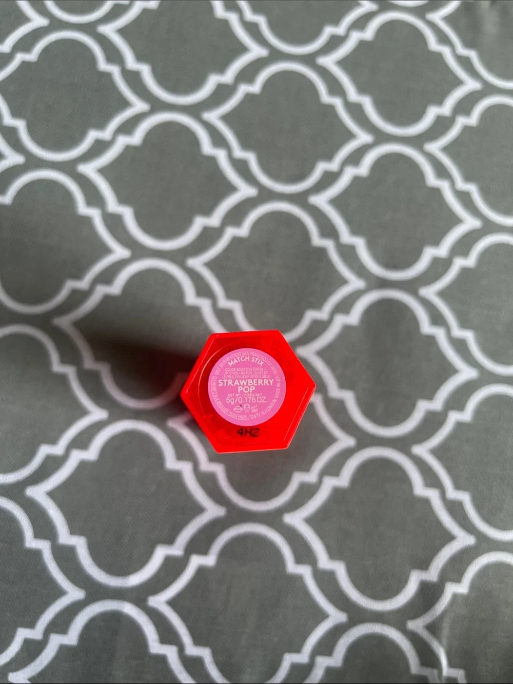 Fenty beauty strawberry pop lip and cheek stain